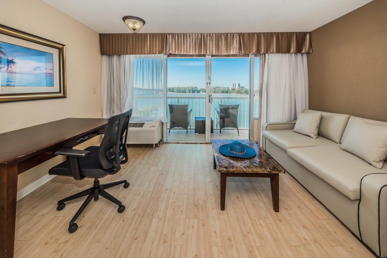 Dreamview Beachfront Hotel & Resort Clearwater Beach Exterior foto